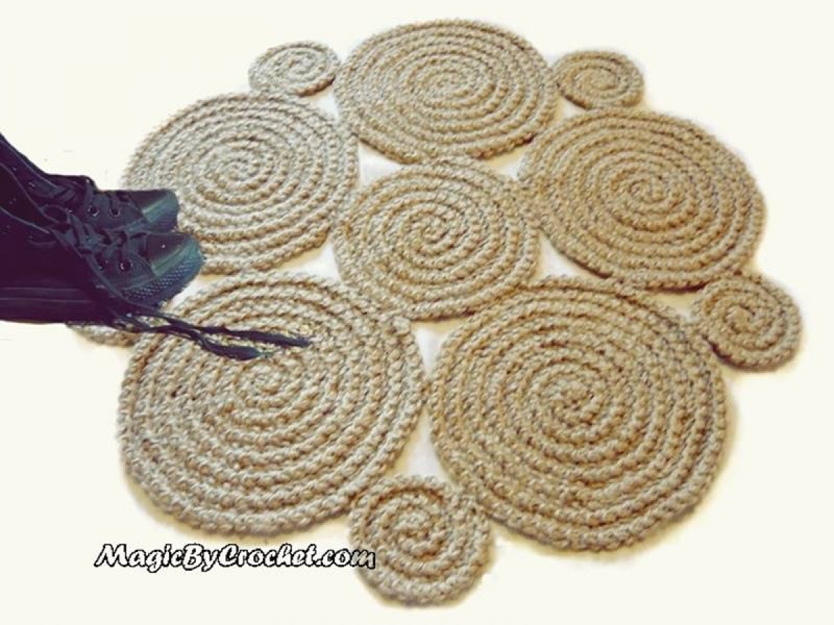 Flower Crochet Rug , Natural Jute Rug / Handmade Rug , Small Area Rug, no.003